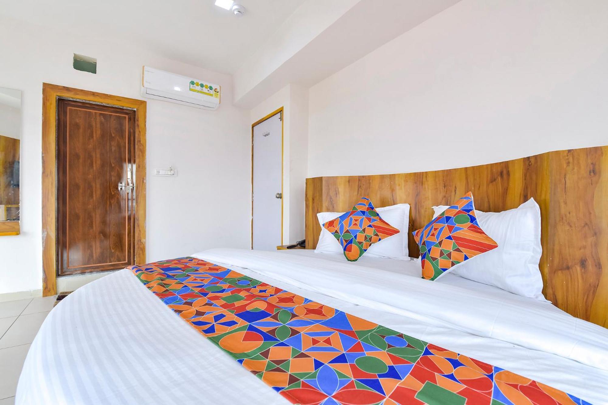 Fabhotel Star Ahmedabad Eksteriør bilde
