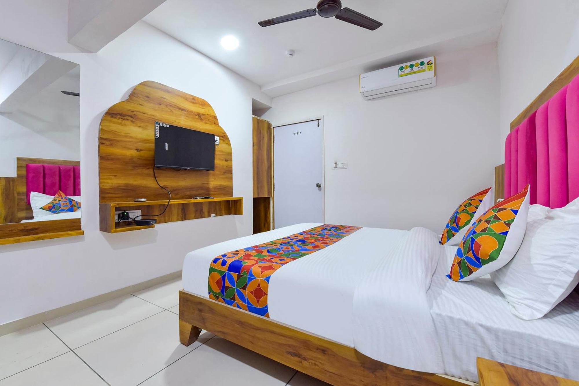 Fabhotel Star Ahmedabad Eksteriør bilde